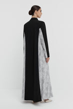 Load image into Gallery viewer, Ami (Black)
