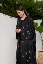Load image into Gallery viewer, Look 10: Venus Bloom
